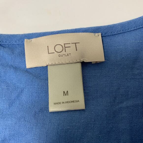 LOFT Baby Blue Scallop Embroidered Hem Short Sleeve Blouse Medium - Picture 4 of 9